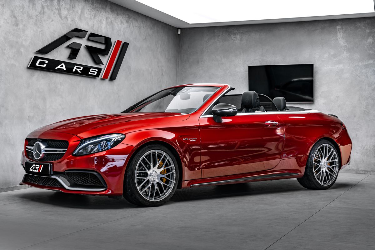 Mercedes-Benz Třídy C head-up, 360 kamera, Burmester
