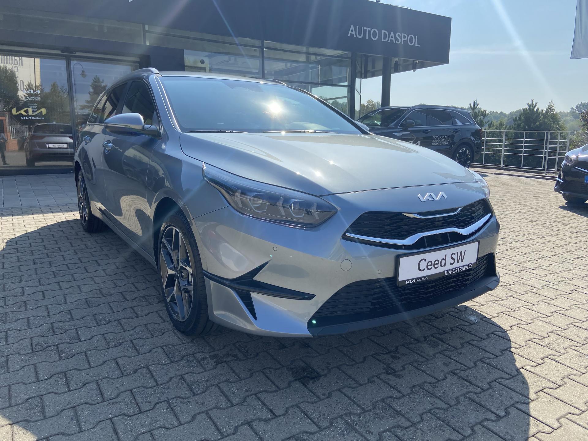 Kia Ceed SW 1,5T-GDi TOP+Business"ref."