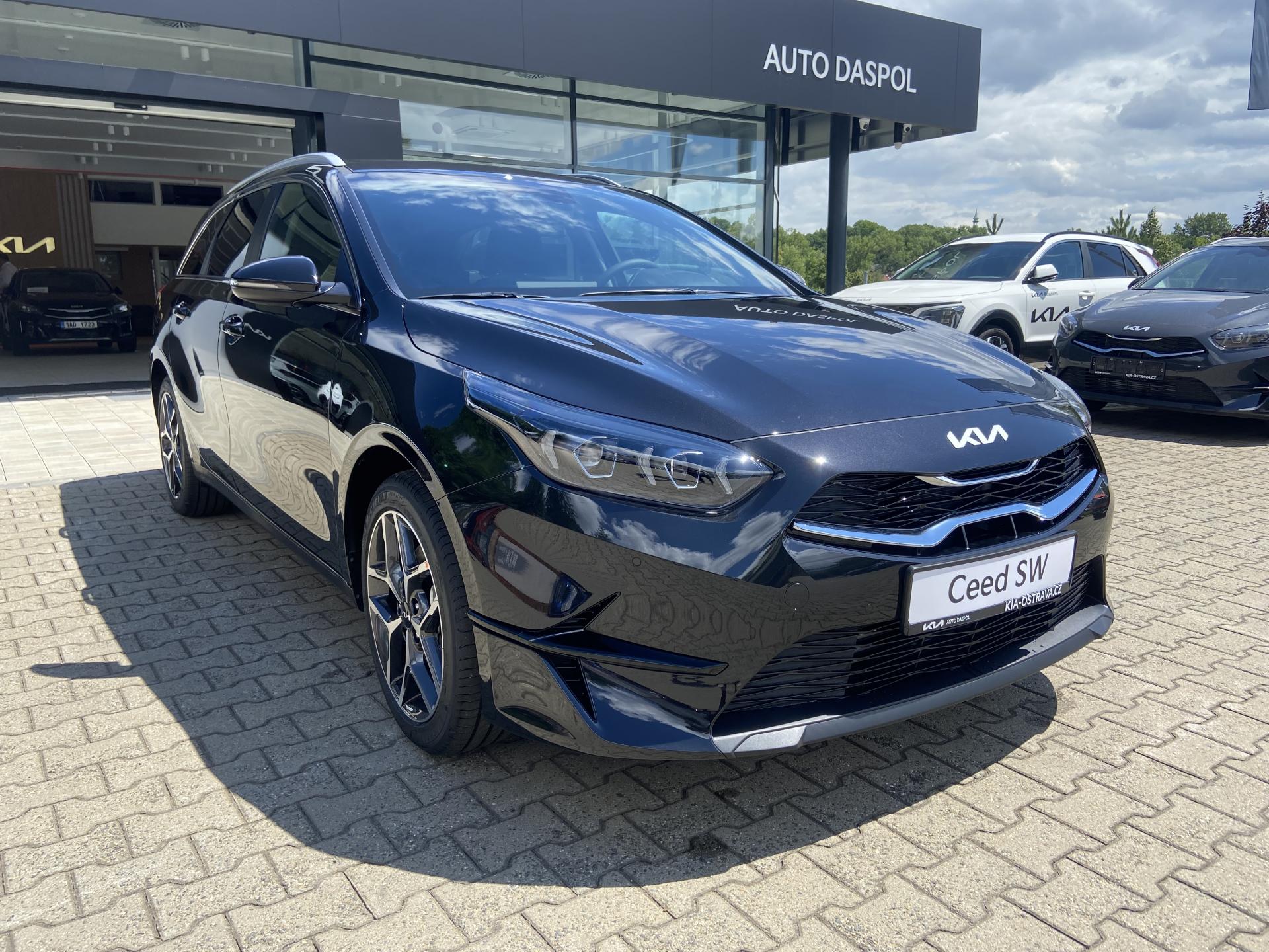Kia Ceed SW TOP Tech+Bus "BLACK FRIDAY"