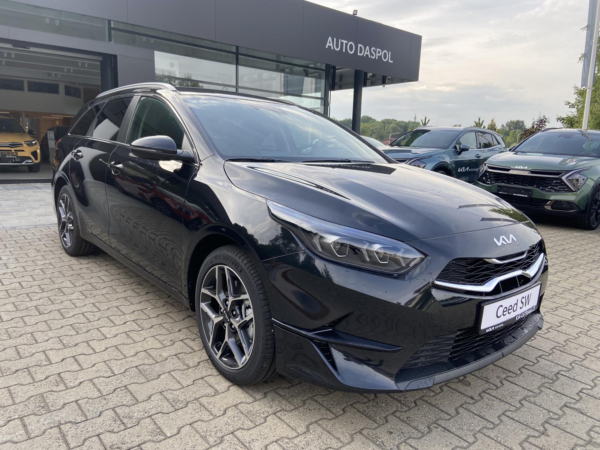 Kia Ceed SW 1,5T-GDi 7DCT TOP+Bus "ref"