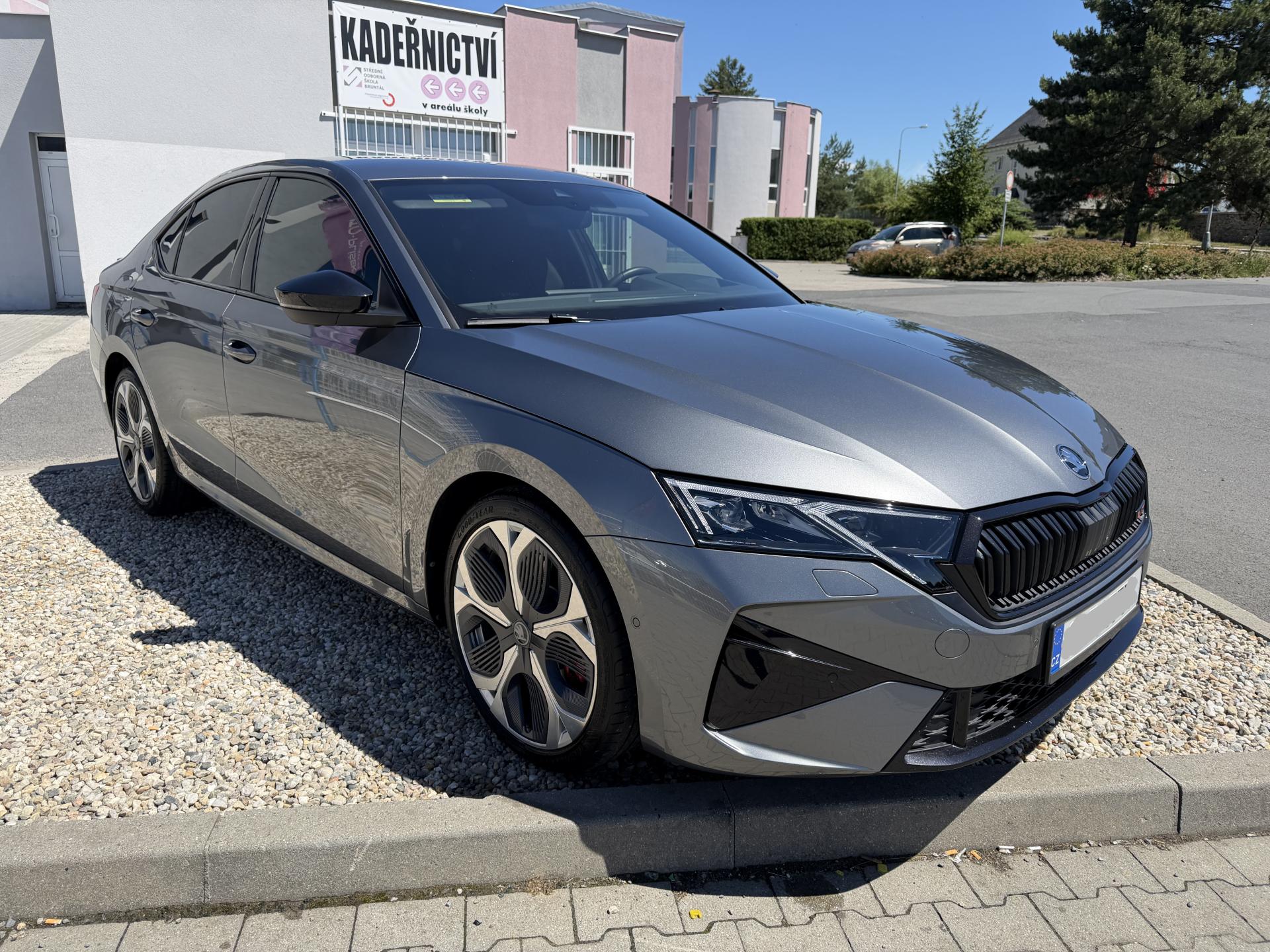 Škoda Octavia IV RS 2,0 TSi/195kW-DSG,MATRIX