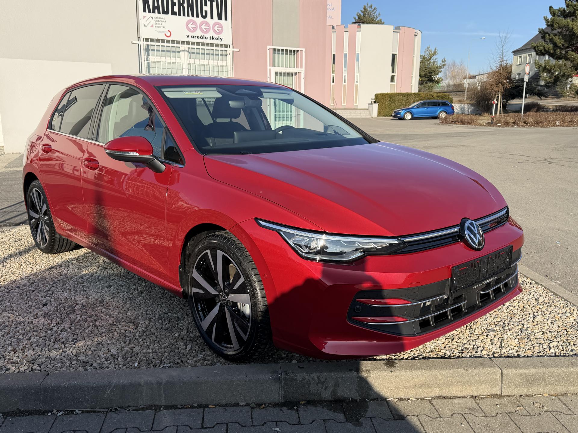 Volkswagen Golf TSi/110kW - STYLE,Webasto,H&K