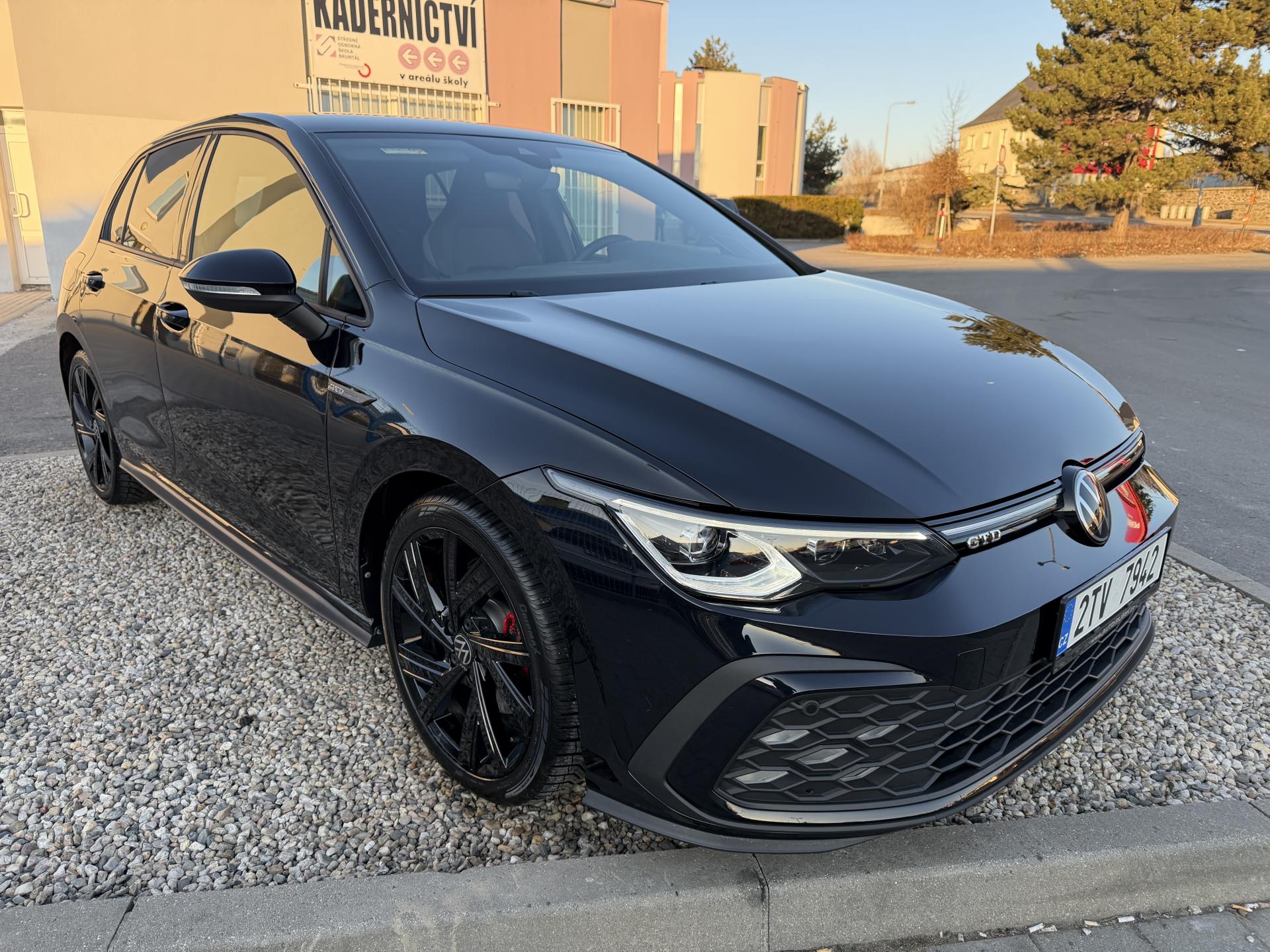 Volkswagen Golf GTD 2,0 TDi/147kW - DSG,Matrix