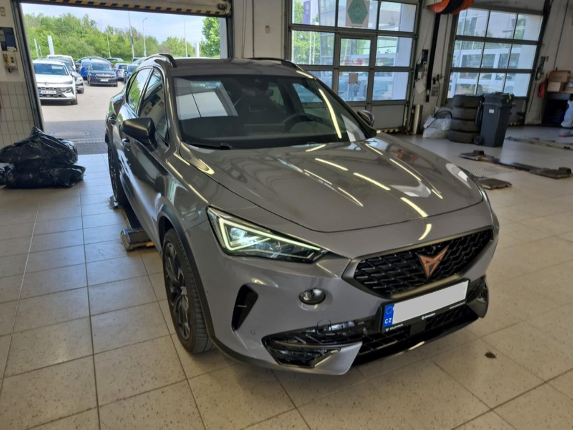 Cupra Formentor VZ 2,0 TSi/180kW - DSG Tribe