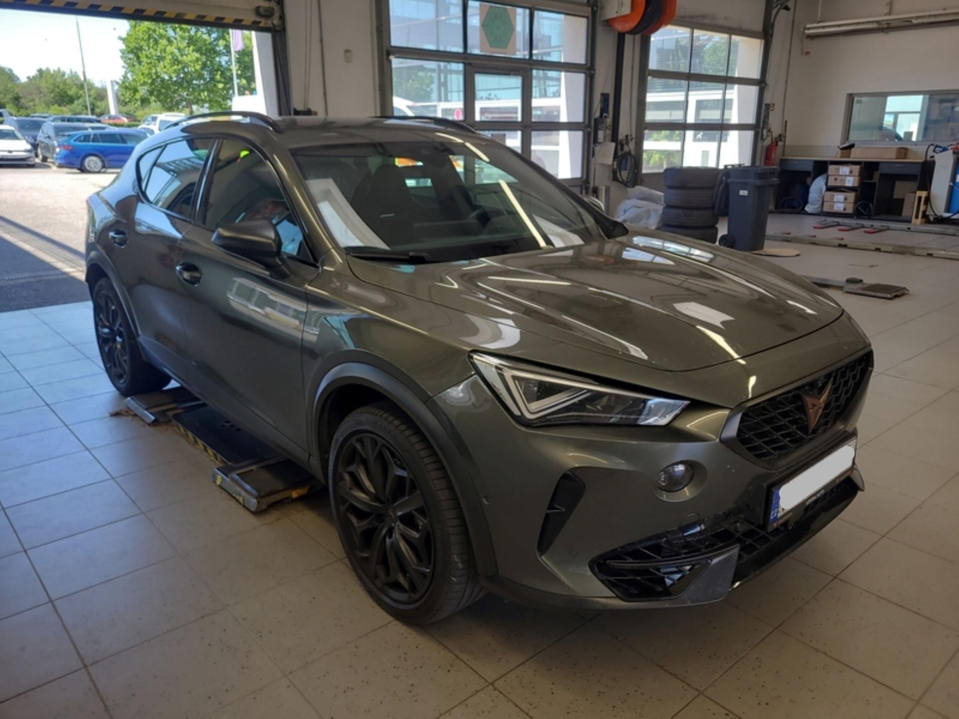 Cupra Formentor VZ 2,0 TSi/228kW 4Drive Tribe
