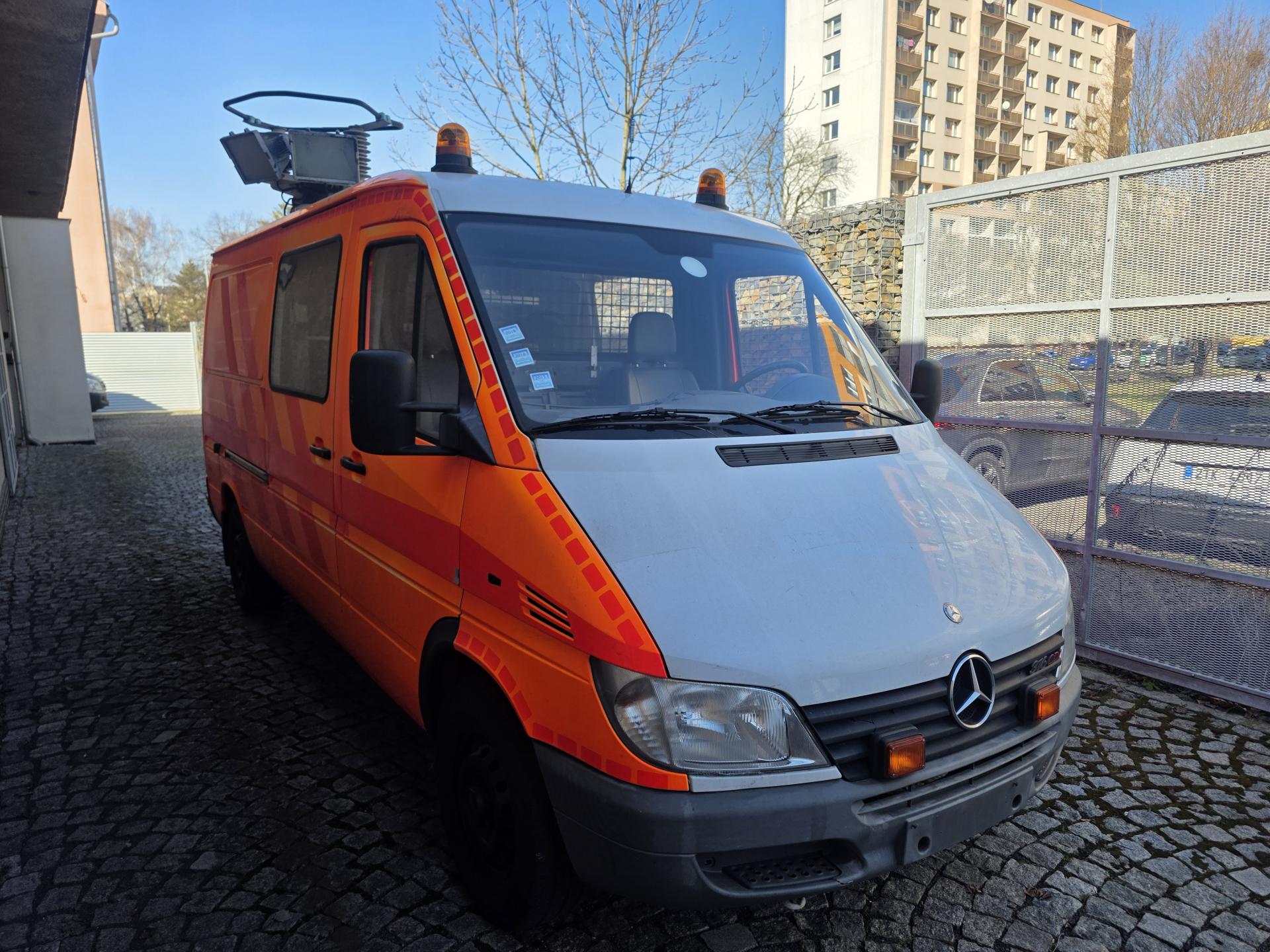 Mercedes-Benz Sprinter 270CD 5valec 67 tkm montážní