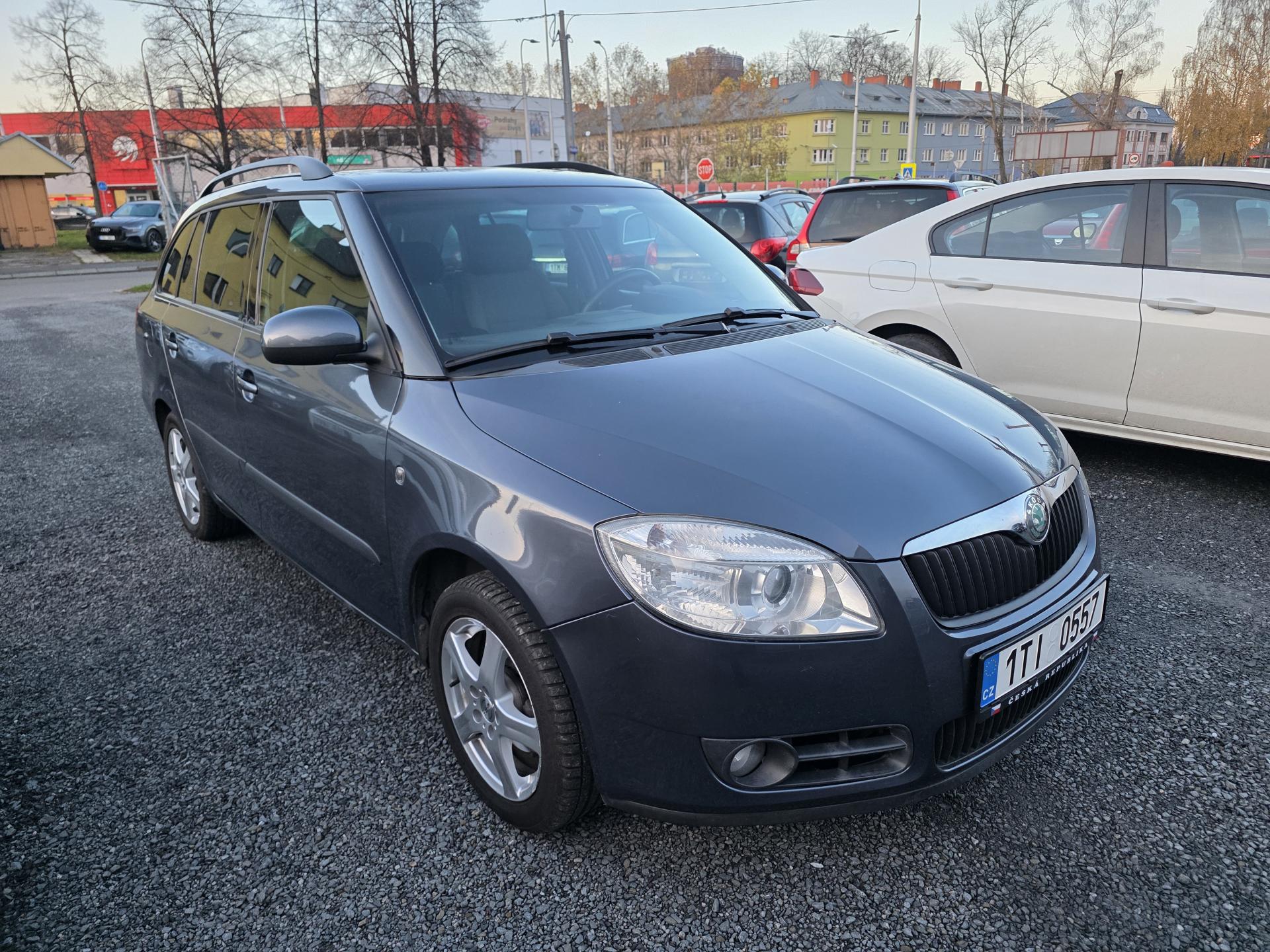 Škoda Fabia II.1.4 16V invalidní úprava TZ