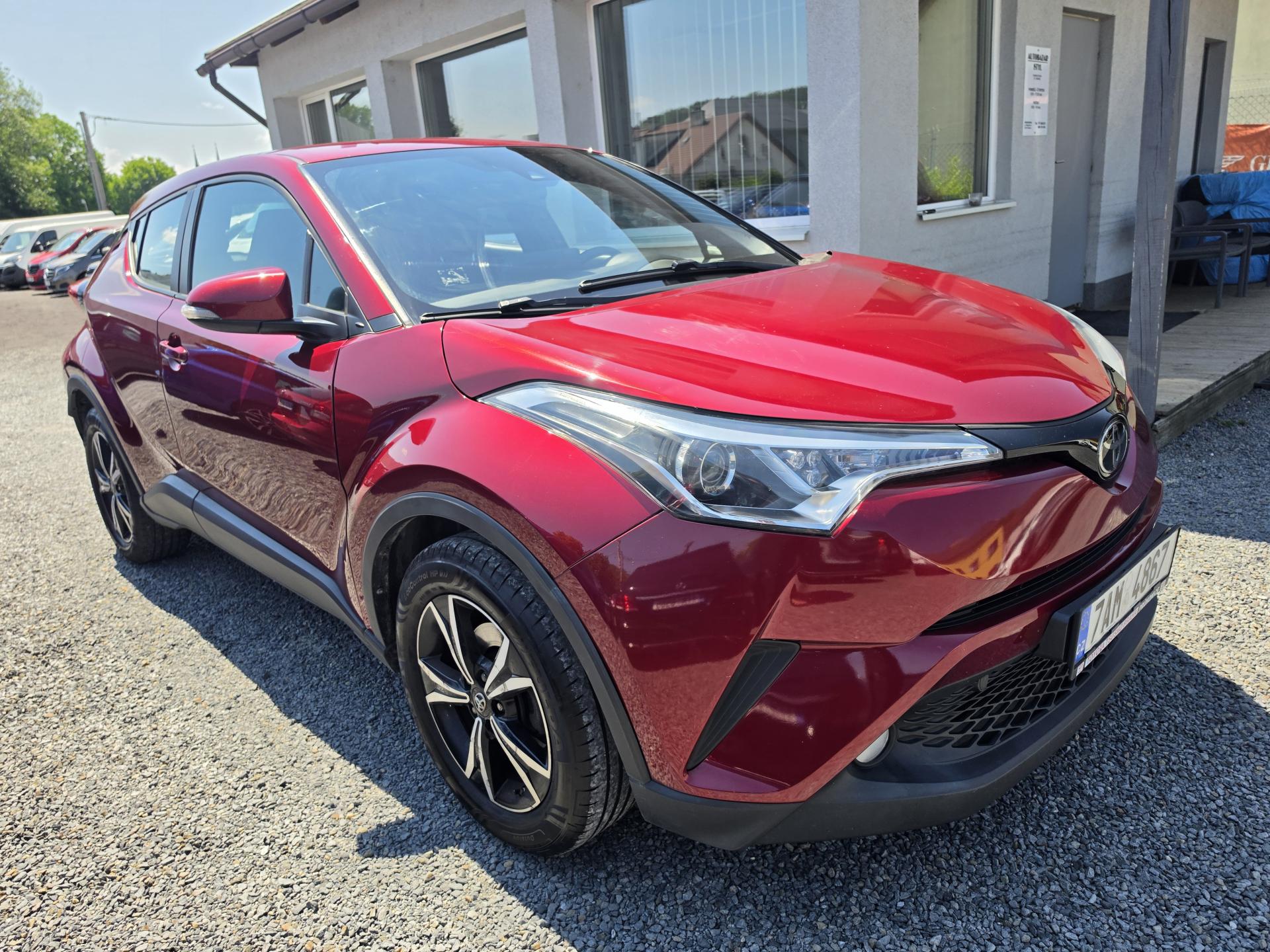 Toyota C-HR 1.2 T Navigace Park Senzor