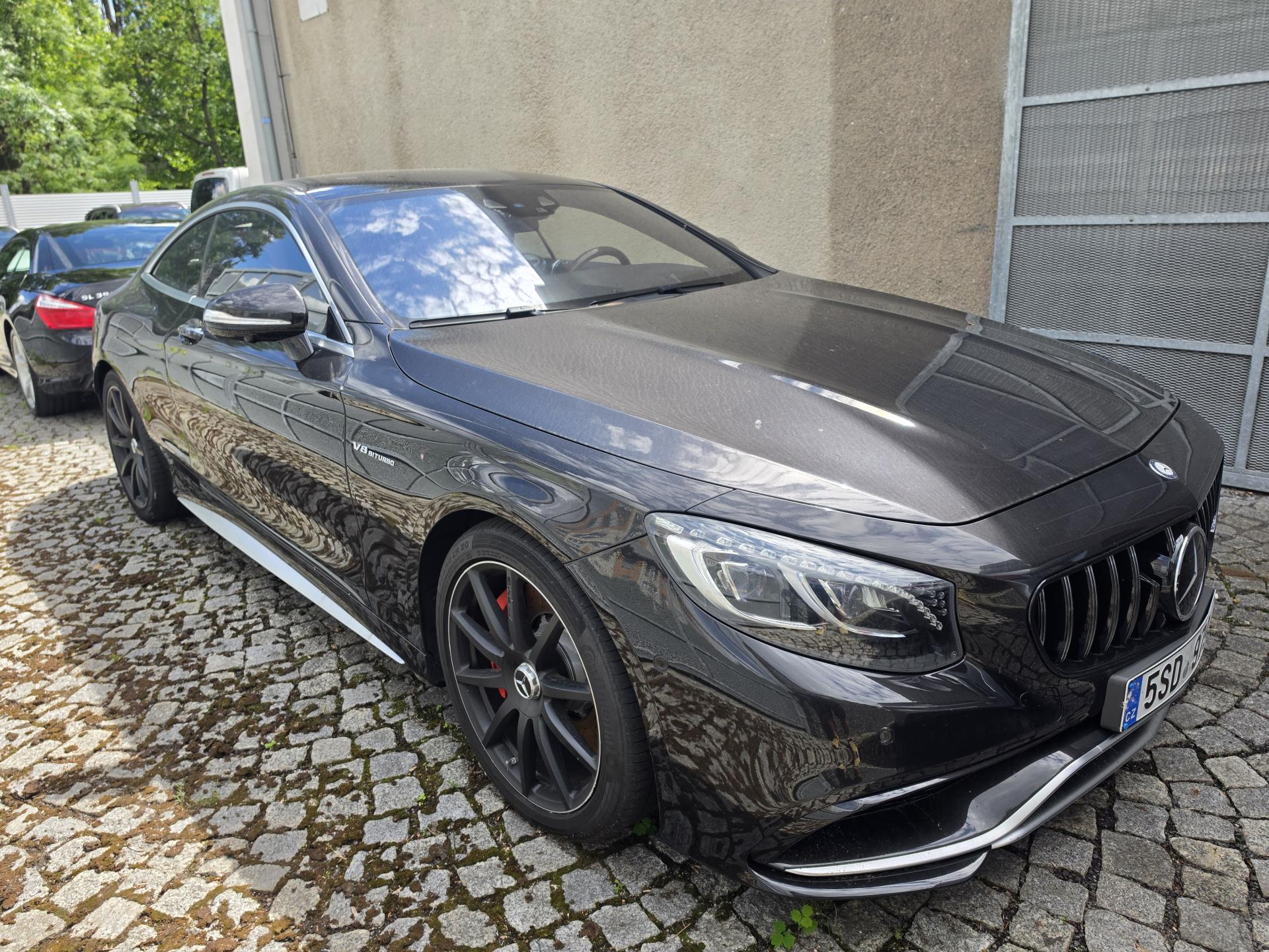 Mercedes-Benz Třídy S S 63 AMG 4-MATIC Burmaster