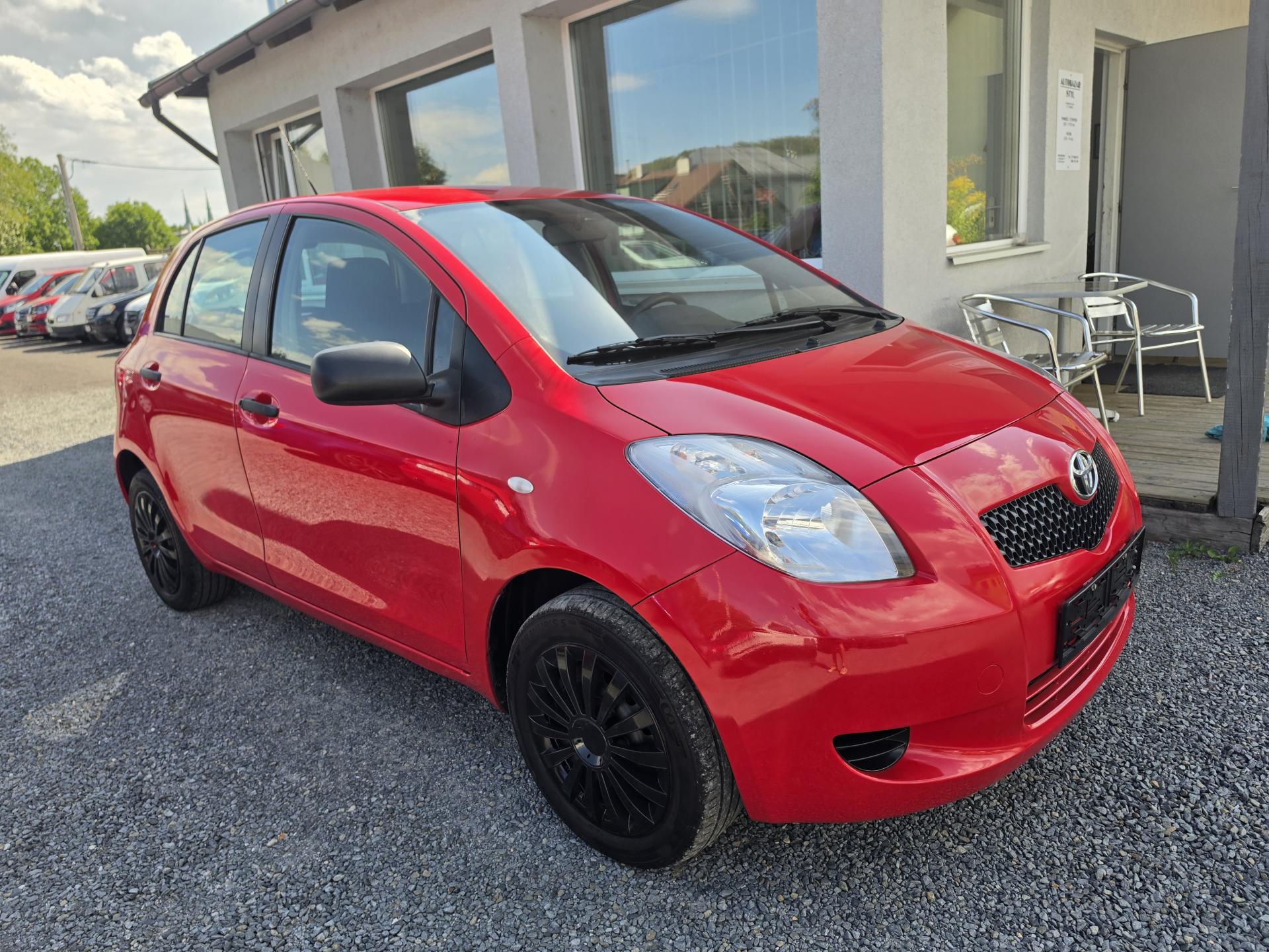 Toyota Yaris 1.3 VVTI TZ Klimatizace