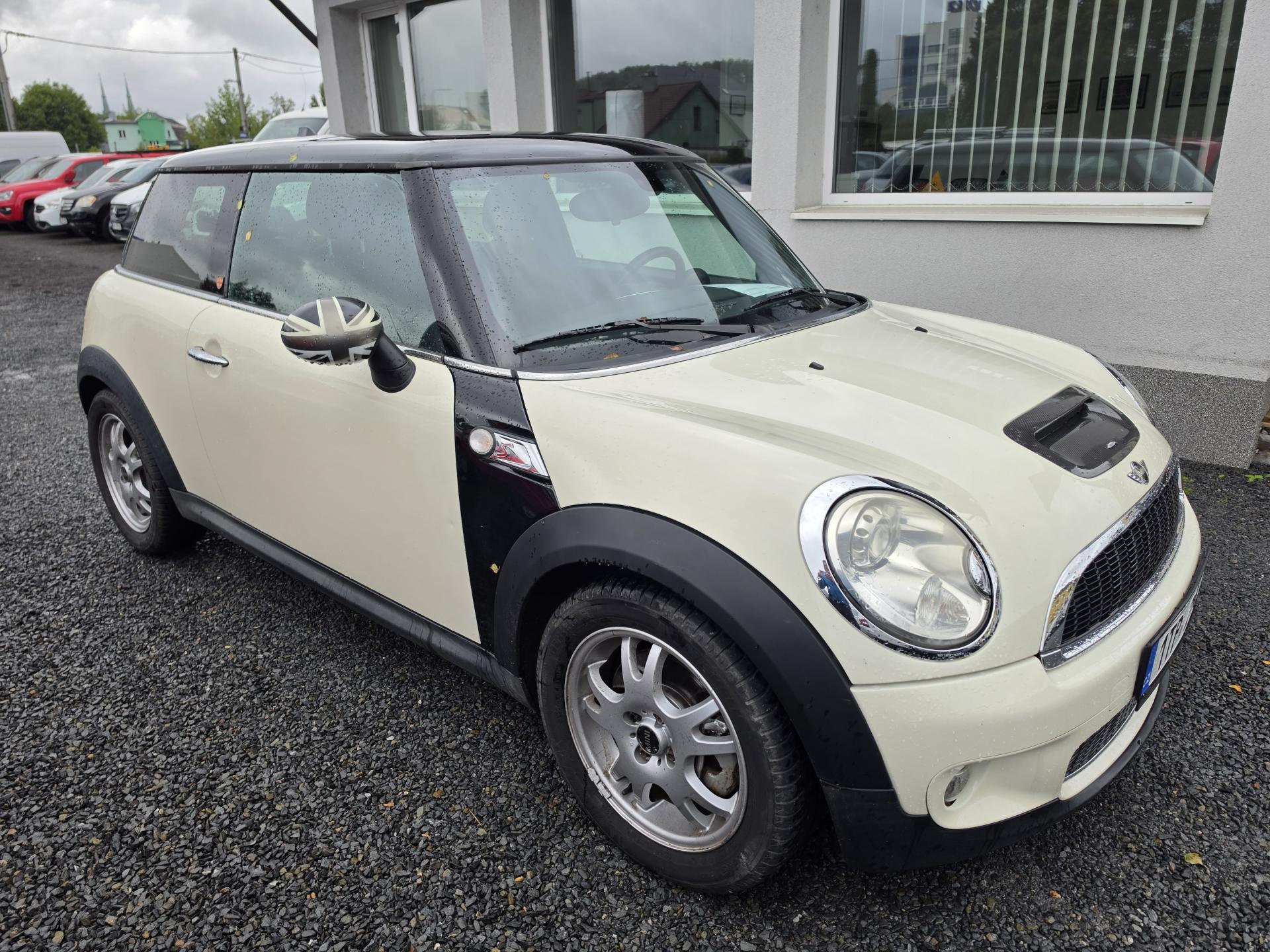 Mini Cooper S 1.6 128Kw Xenon Harman