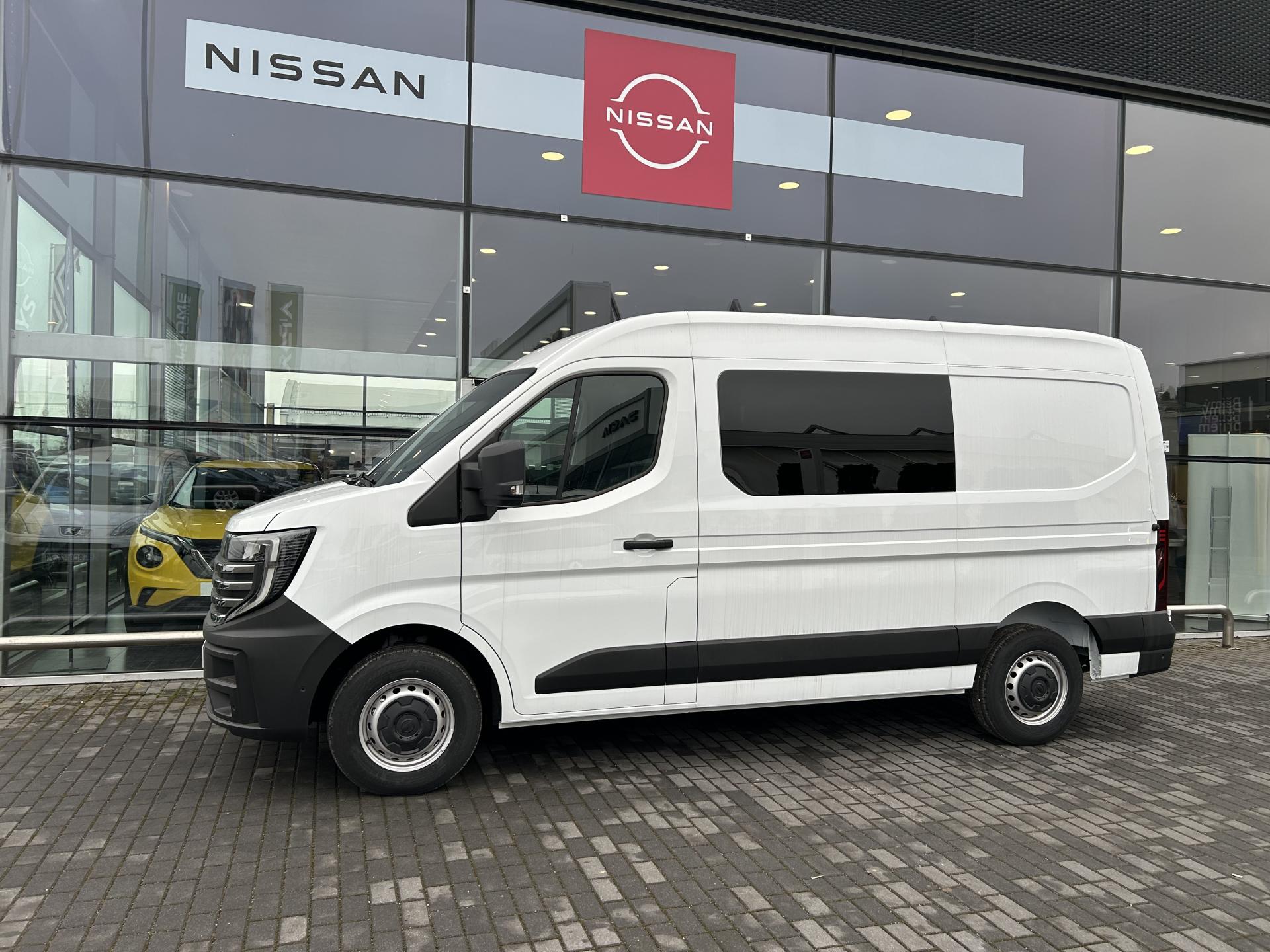 Nissan Interstar Interstar L2H2 6míst 2,0 100Kw