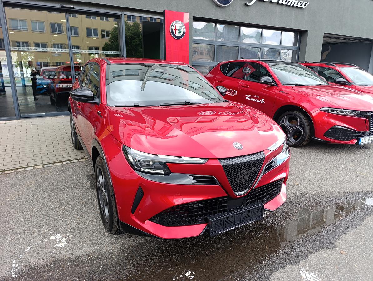 Alfa Romeo Junior Sport Speciale 1.2 Turbo Hybr.