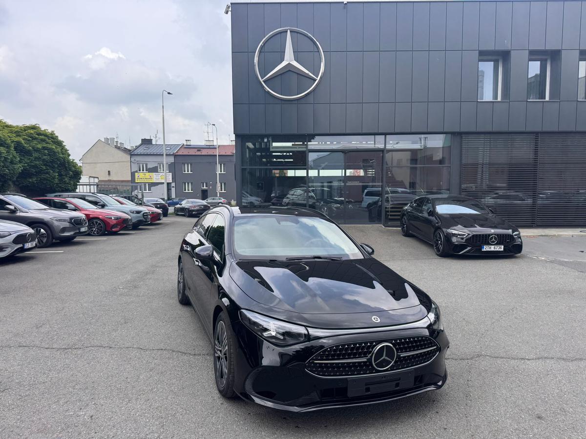 Mercedes-Benz CLA 200 Shooting Brake