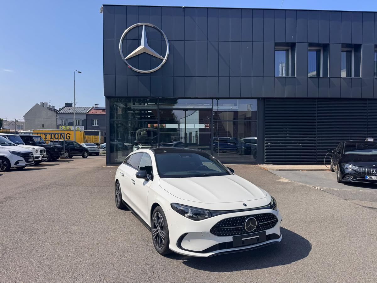 Mercedes-Benz CLA 200 Shooting Brake