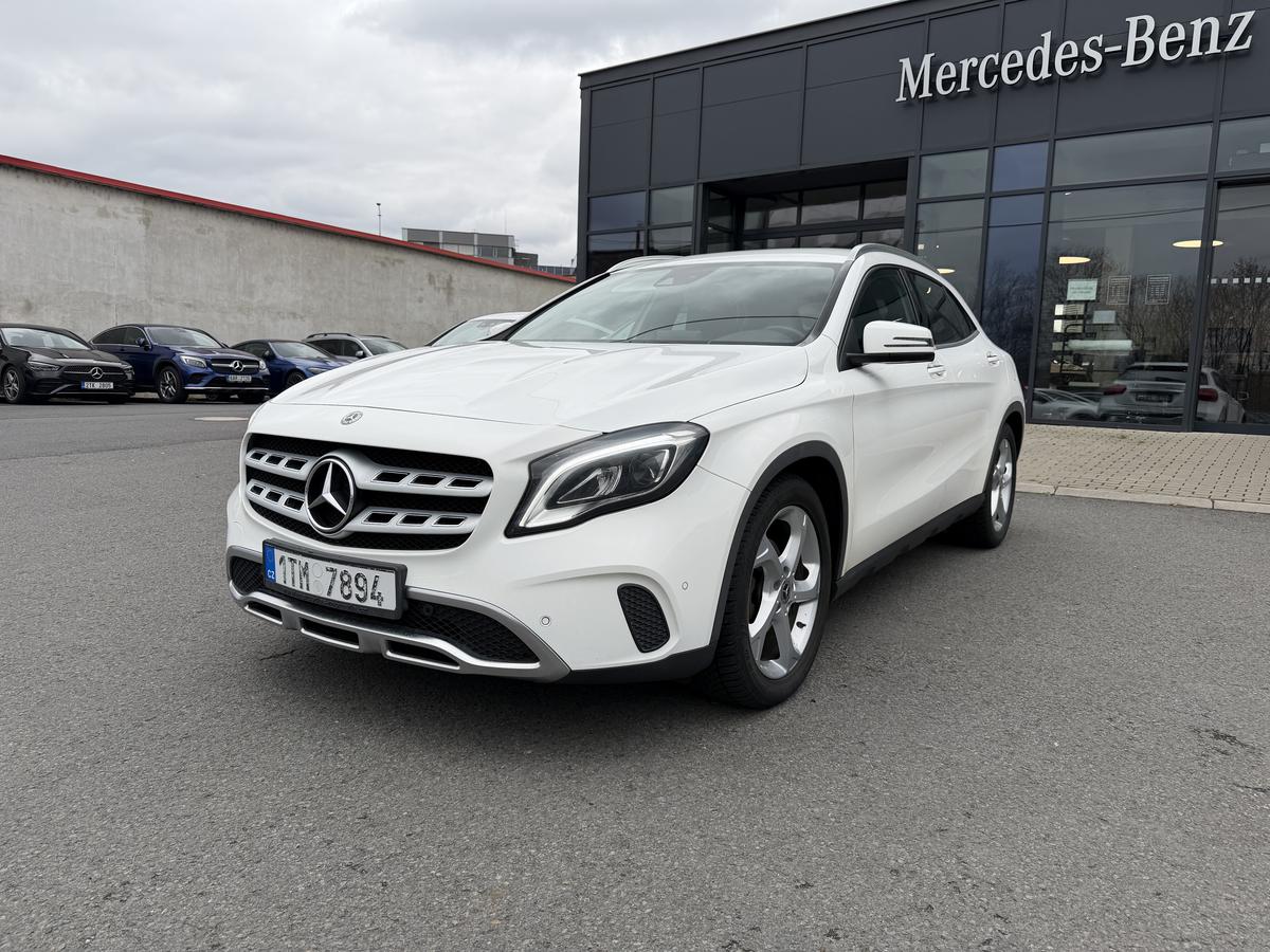 Mercedes-Benz GLA 200d 4MATIC
