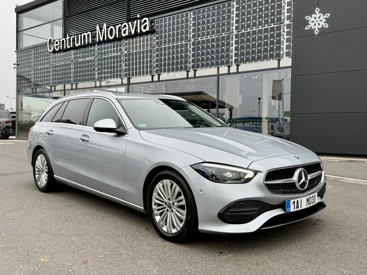 Mercedes-Benz Třídy C 220 d 4MATIC kombi