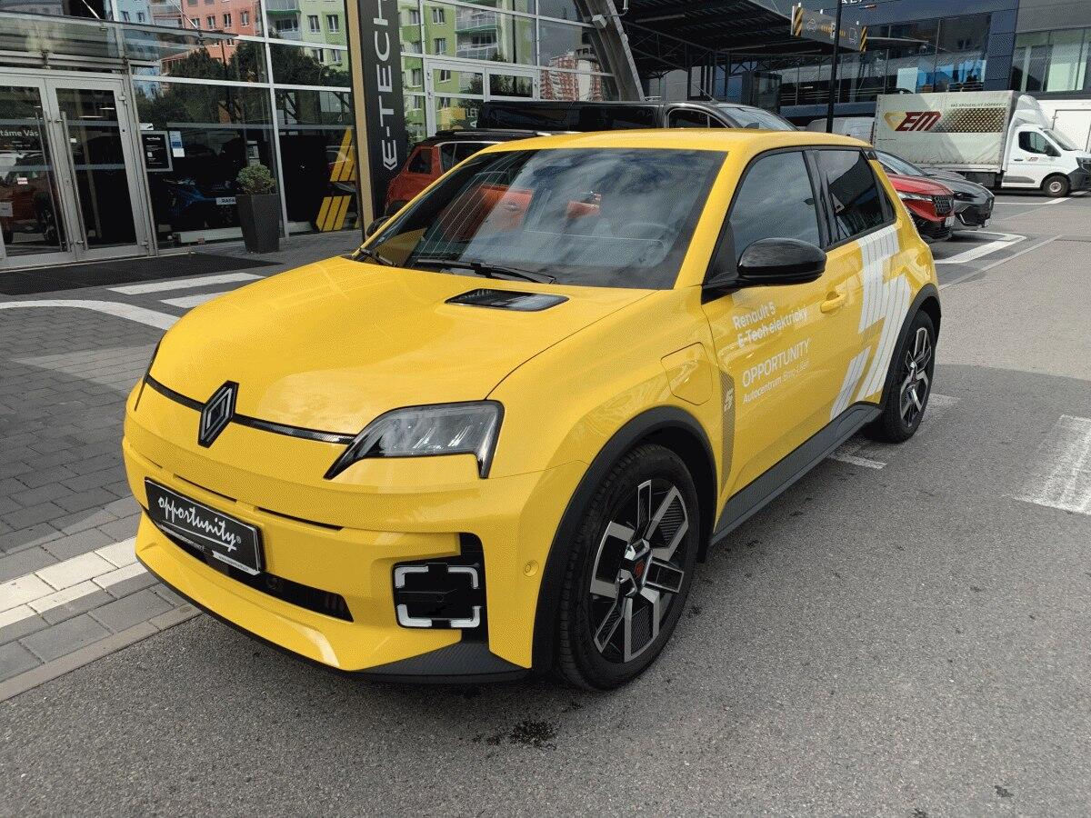 Renault 5 E-TECH Techno 150 k comfort range