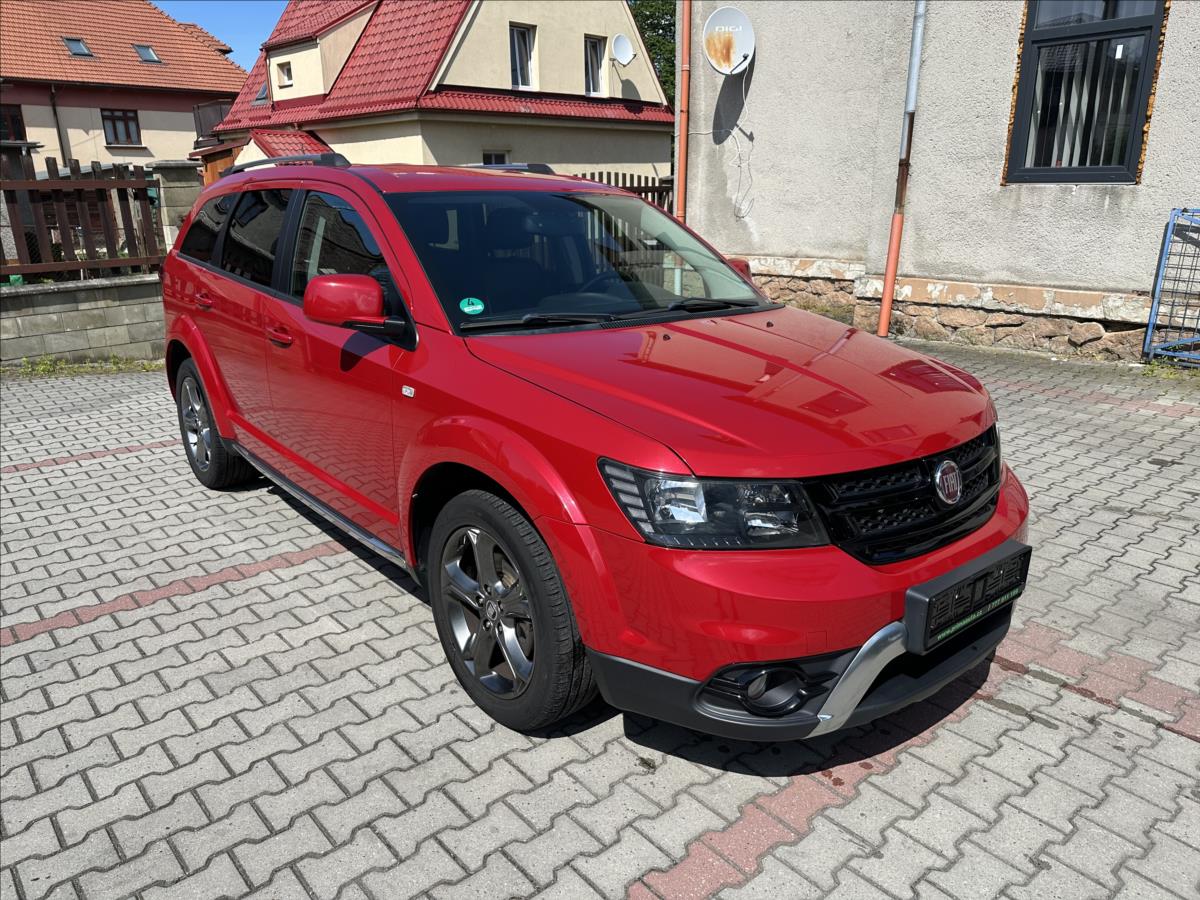 Fiat Freemont 2,0 CROSS 4x4 AUTOMAT