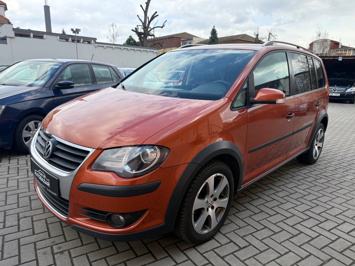 Volkswagen Touran 2.0 TDI - Cross