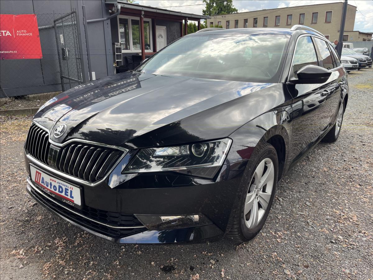 Škoda Superb 2,0 TDi DSG NAVI BIXEN ACC AL