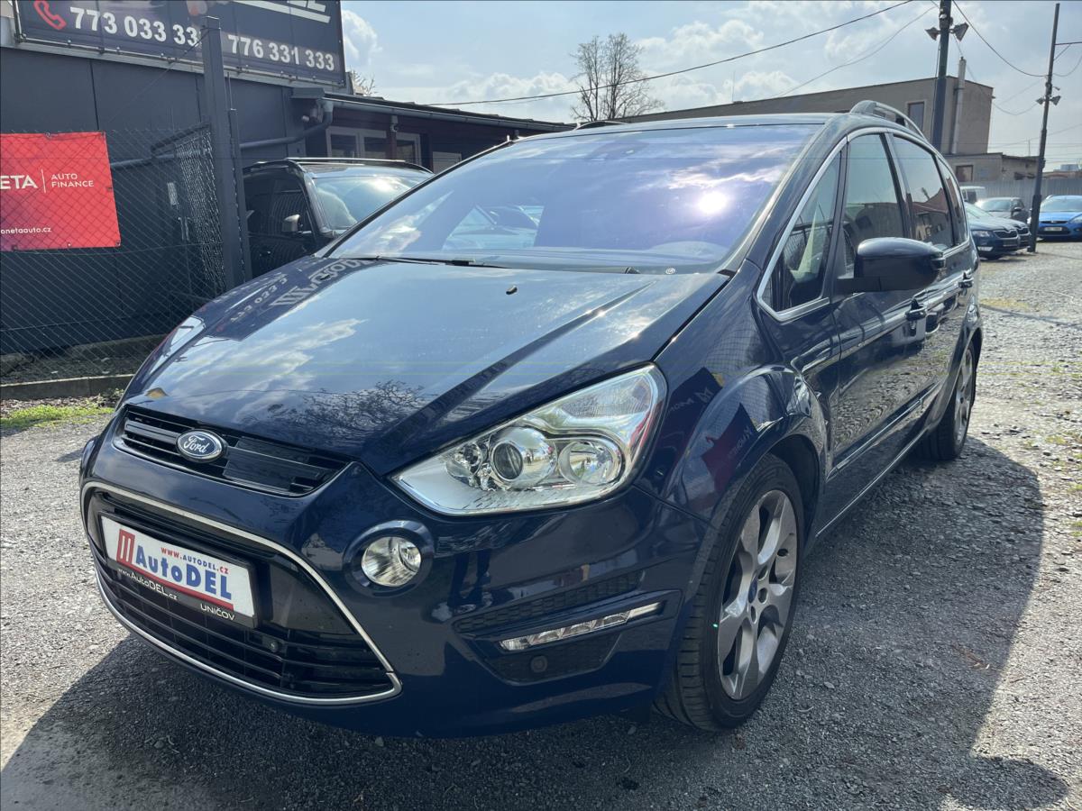 Ford S-MAX 2,2 TDCi 147kW ACC,Xenon,Navi