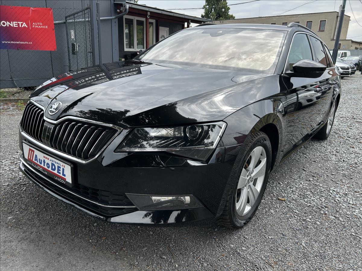 Škoda Superb 2,0 TDi DSG BIXEN NAVI 1xMaji