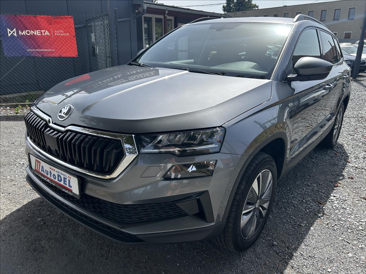 Škoda Karoq 1,0 TSi DPH Kessy,LED,1xMajit