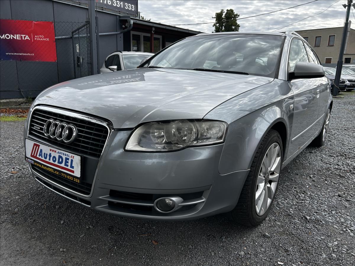 Audi A4 2,0 TDi Automat NováSTK,Tažné