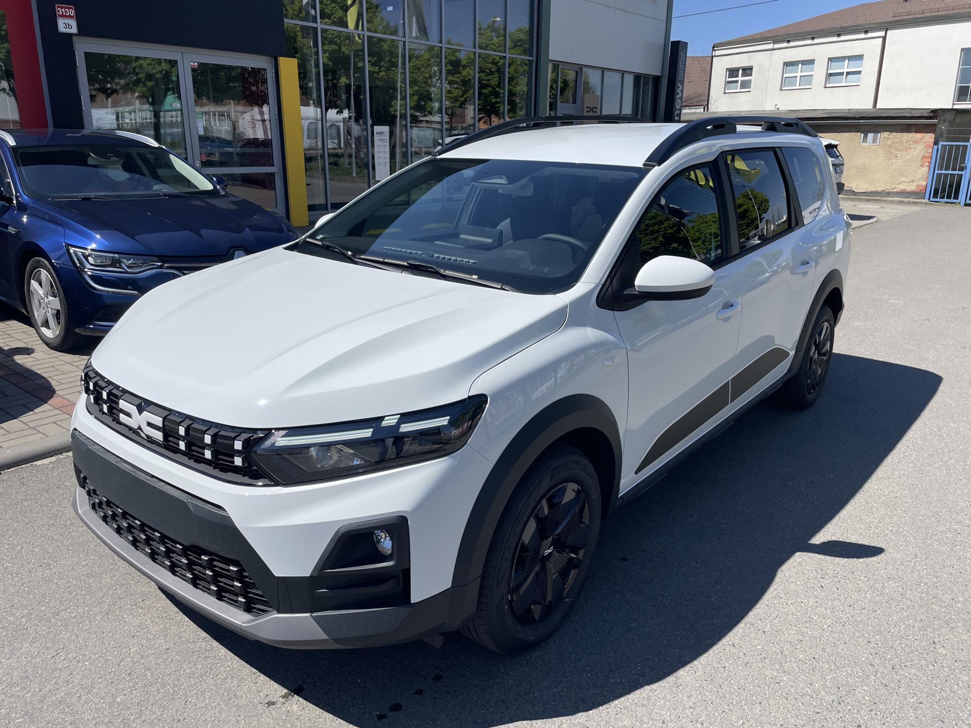 Dacia Jogger Expression TCe 110 5 míst NOVÝ