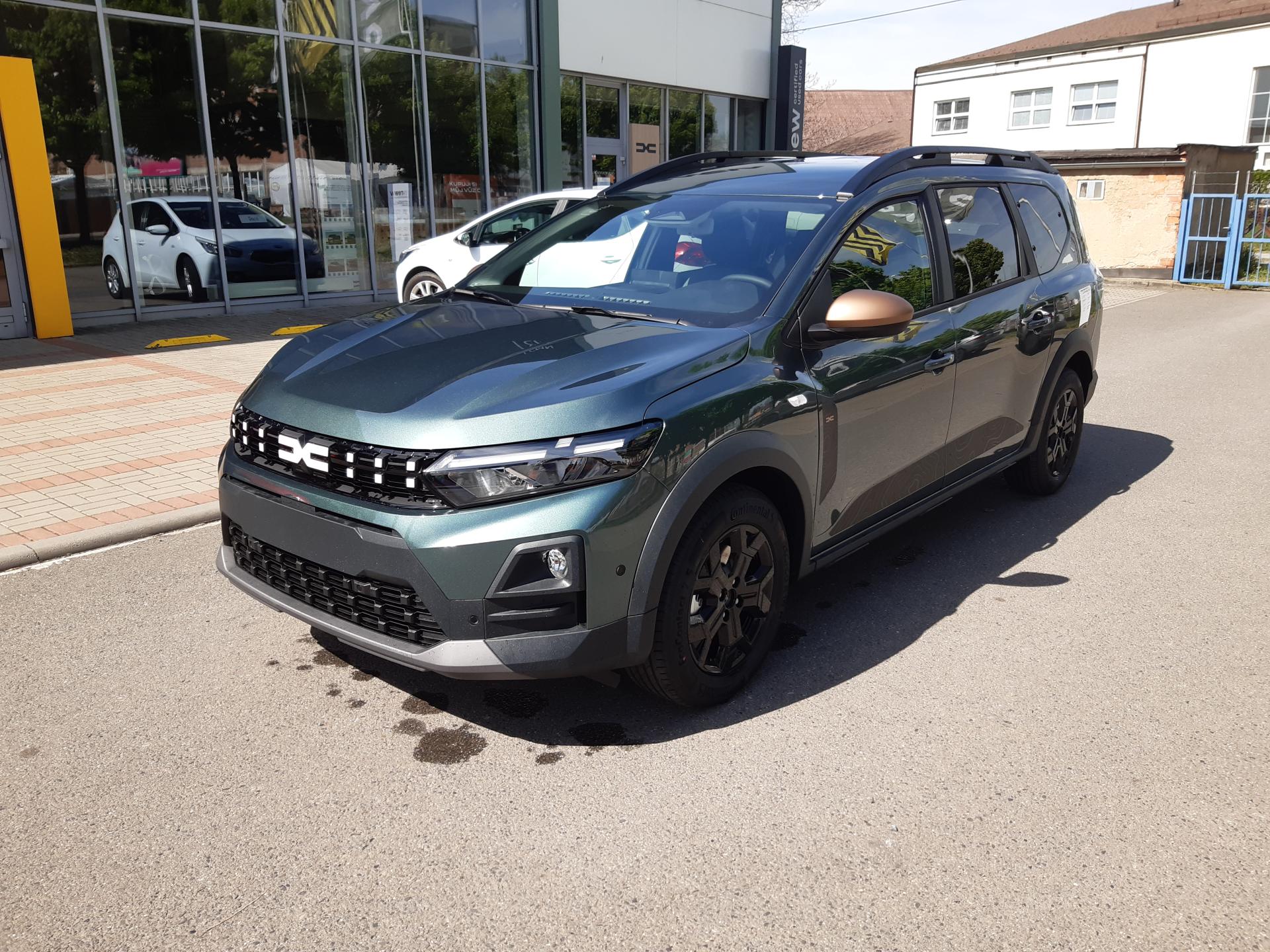 Dacia Jogger Extreme 1,8 155k HYBRID 7 míst