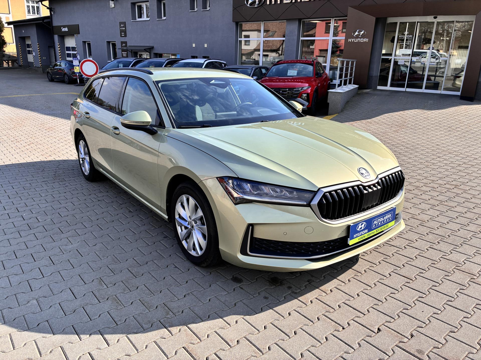 Škoda Superb 110KW,SELECTION,DSG,TAŽNÉ,1MAJ
