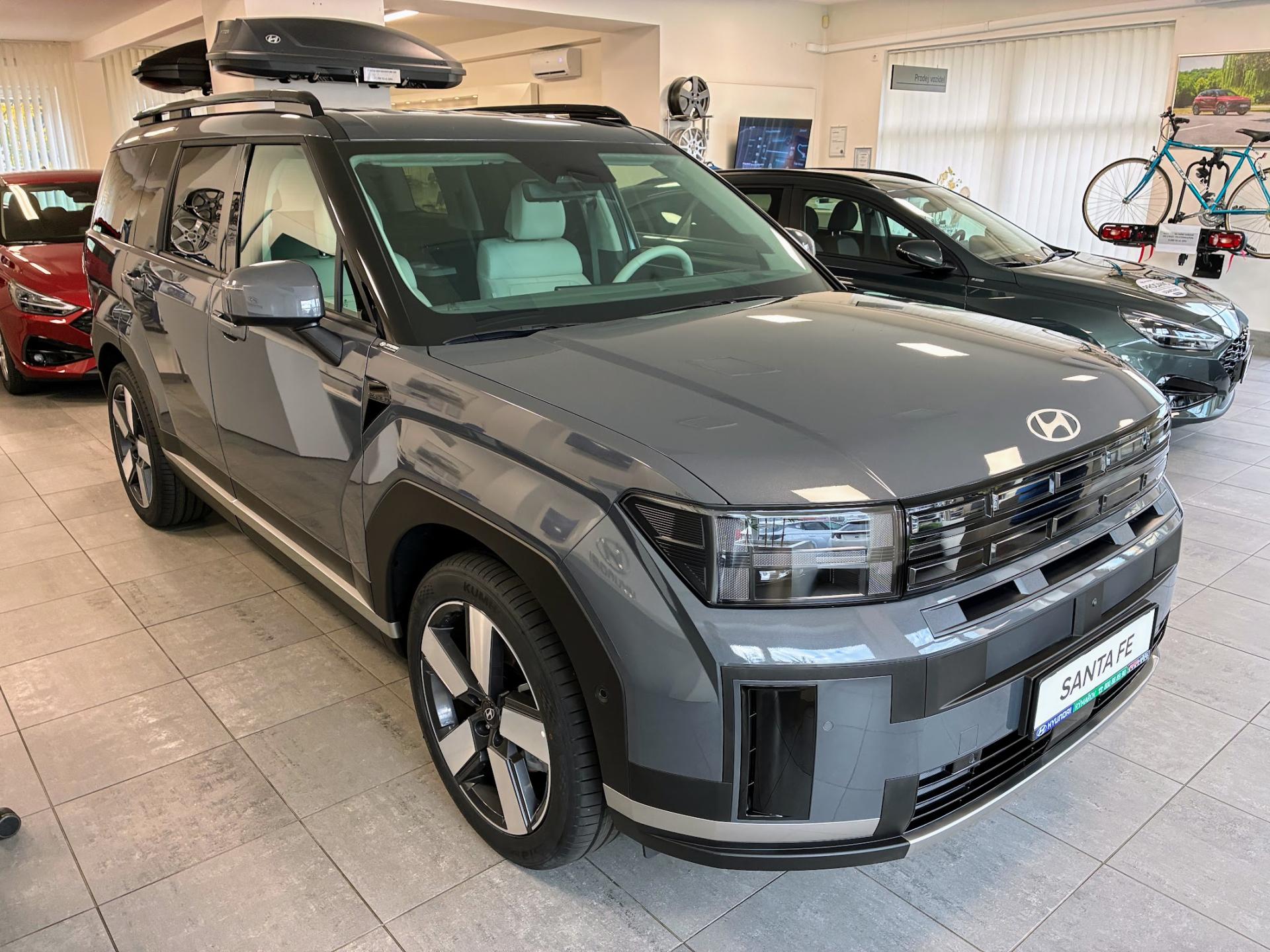Hyundai Santa Fe 1,6 T-GDI HEV STYLE PREMIUM 7S