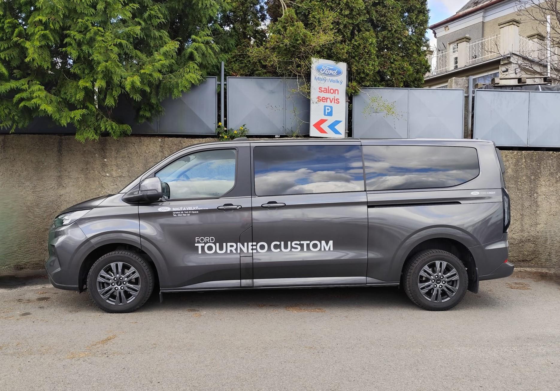 Ford Tourneo Custom 2.0 EcoBlue, 8st.aut., L2