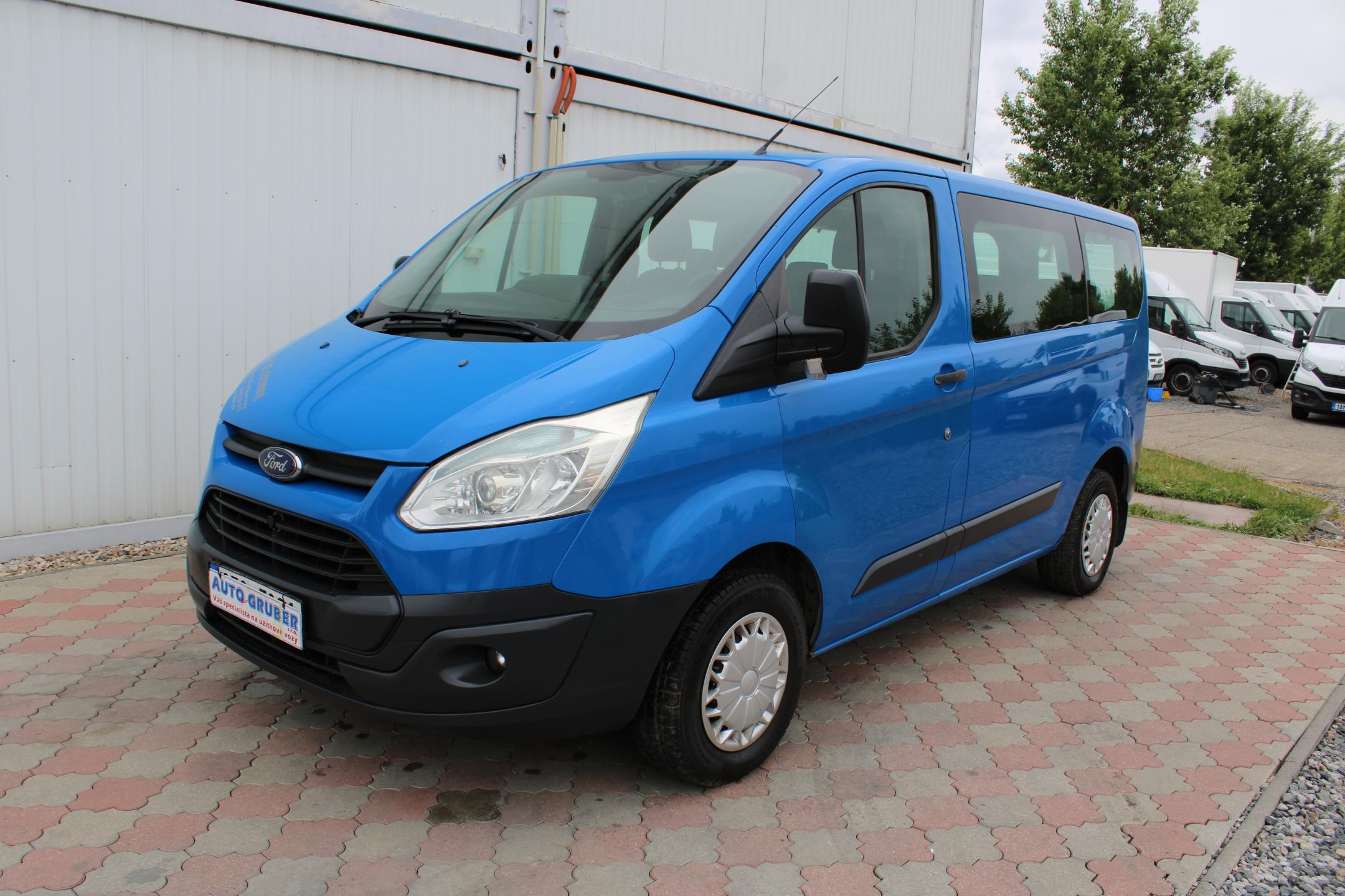 Ford Transit Custom 310 2,2TDCI 9míst L1H1+klima