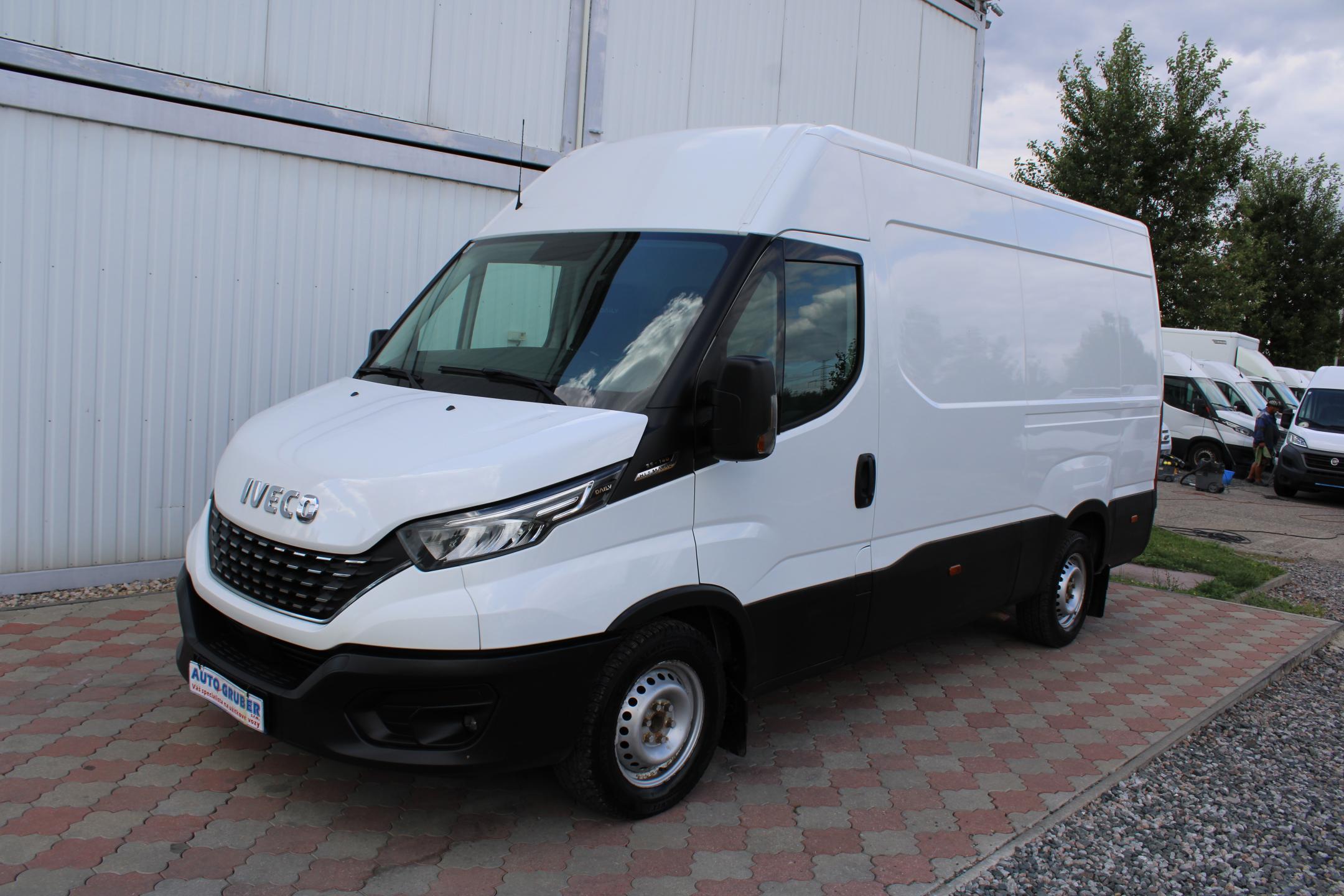 Iveco Daily 35S140 2,3 L2H2 Hi-Matic+Klima