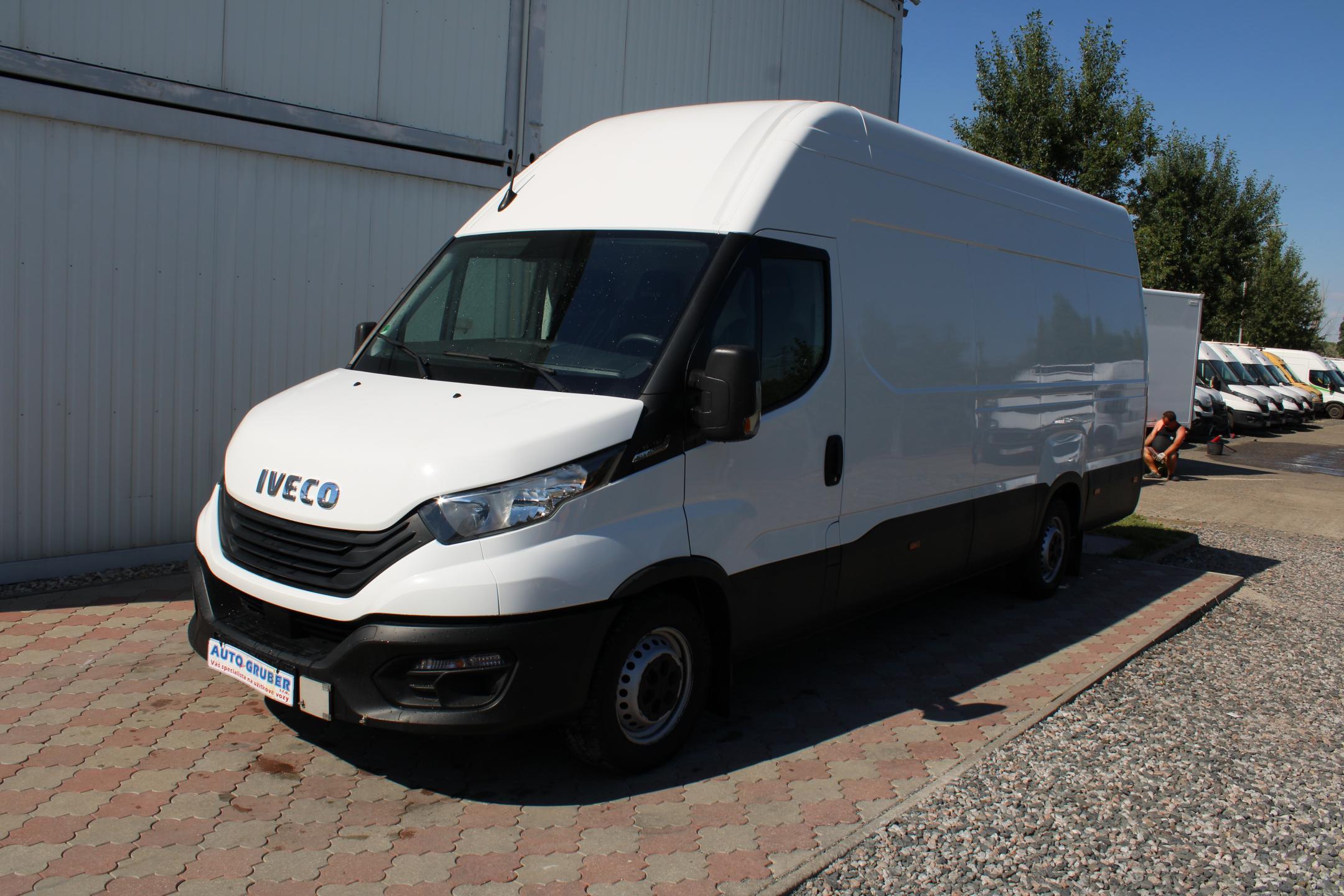 Iveco Daily 35S160 2,3 Hi-Matic XXL 18cm3