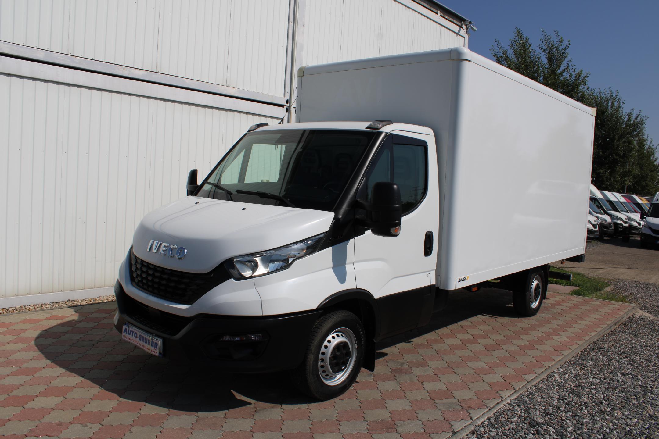 Iveco Daily 35S160 2,3 Skříň+čelo+klima