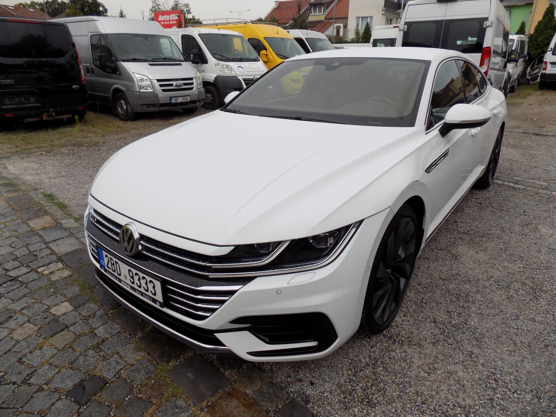 Volkswagen Arteon 2,0TSI 200 KW DSG R-LINE ČR