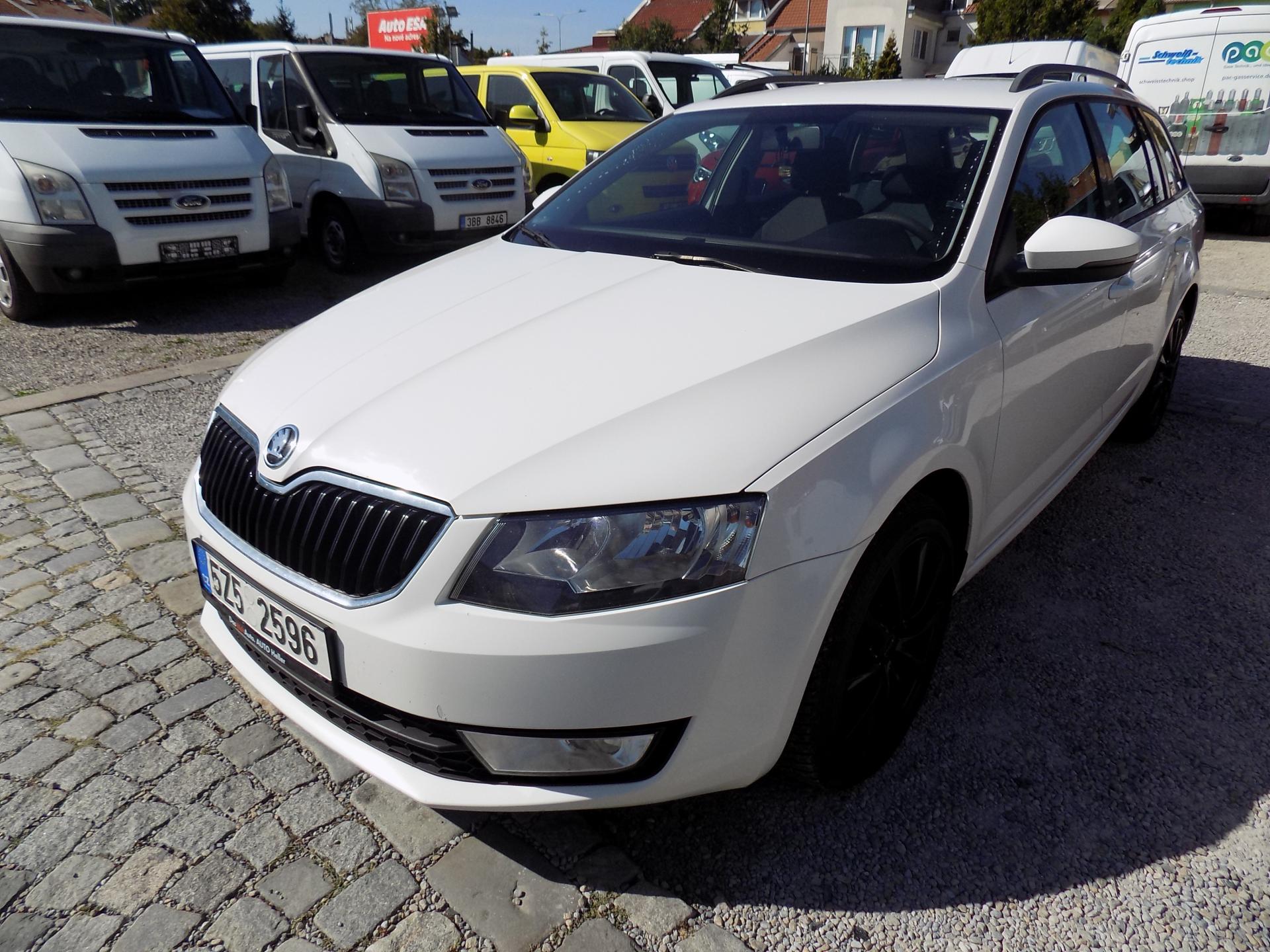 Škoda Octavia 1,6 TDI 81 KW ACTIVE, KLIMA