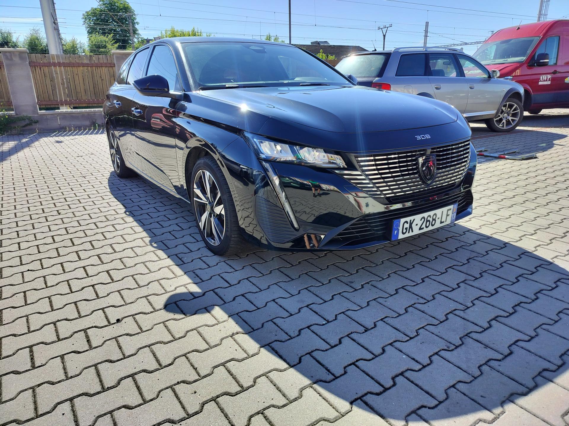 Peugeot 308 SW 130 S&S ALLURE, tažné zař.