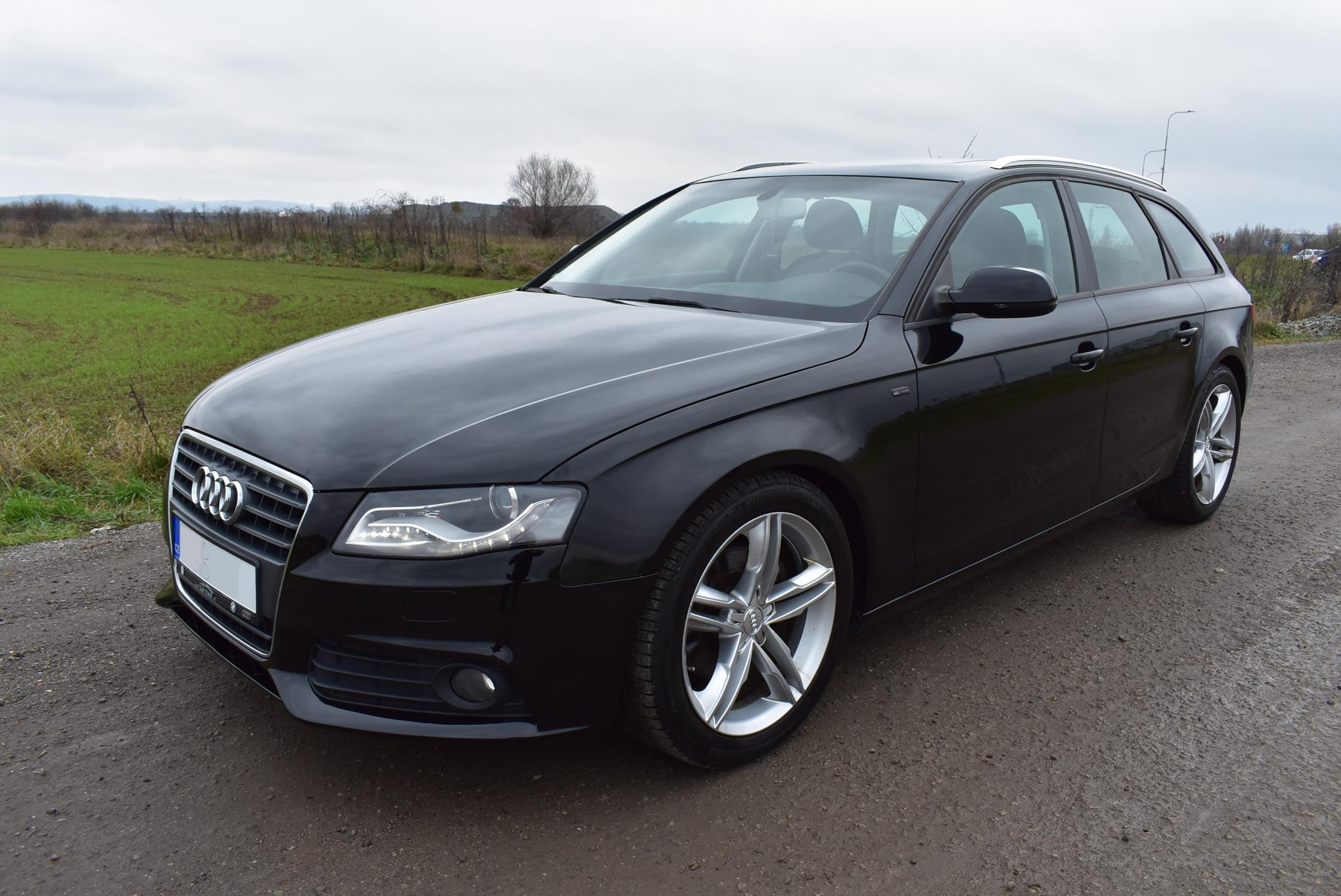 Audi A4 2,0 TDI S-LINE,NAVI,SERVISKA