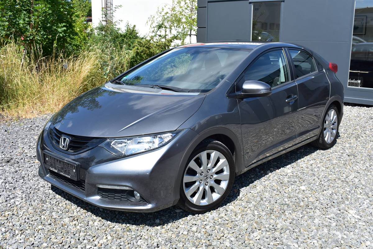 Honda Civic 1,8 i-VTEC SERVIS,1.M,ZACHOVAL