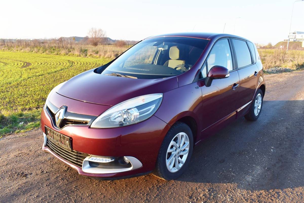 Renault Scénic 1,2 Tce PARIS,NAV,TZ,AKCE!