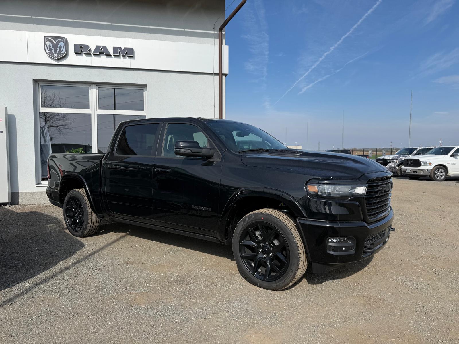 Dodge RAM 1500 Laramie Night Ed 3.0l