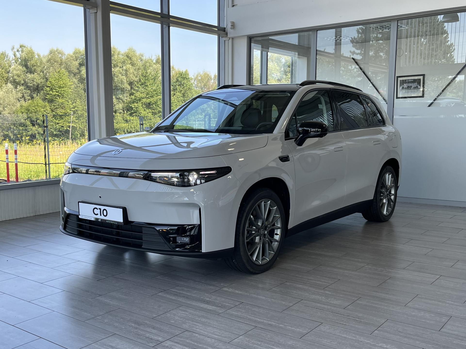 Leapmotor C10 REEV Design Hybrid EV