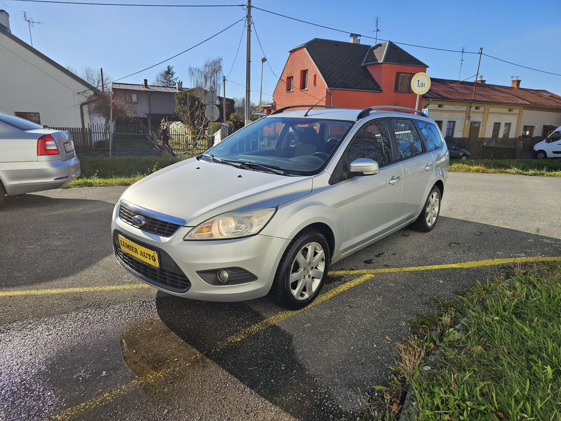 Ford Focus 1.6i, KLIMA