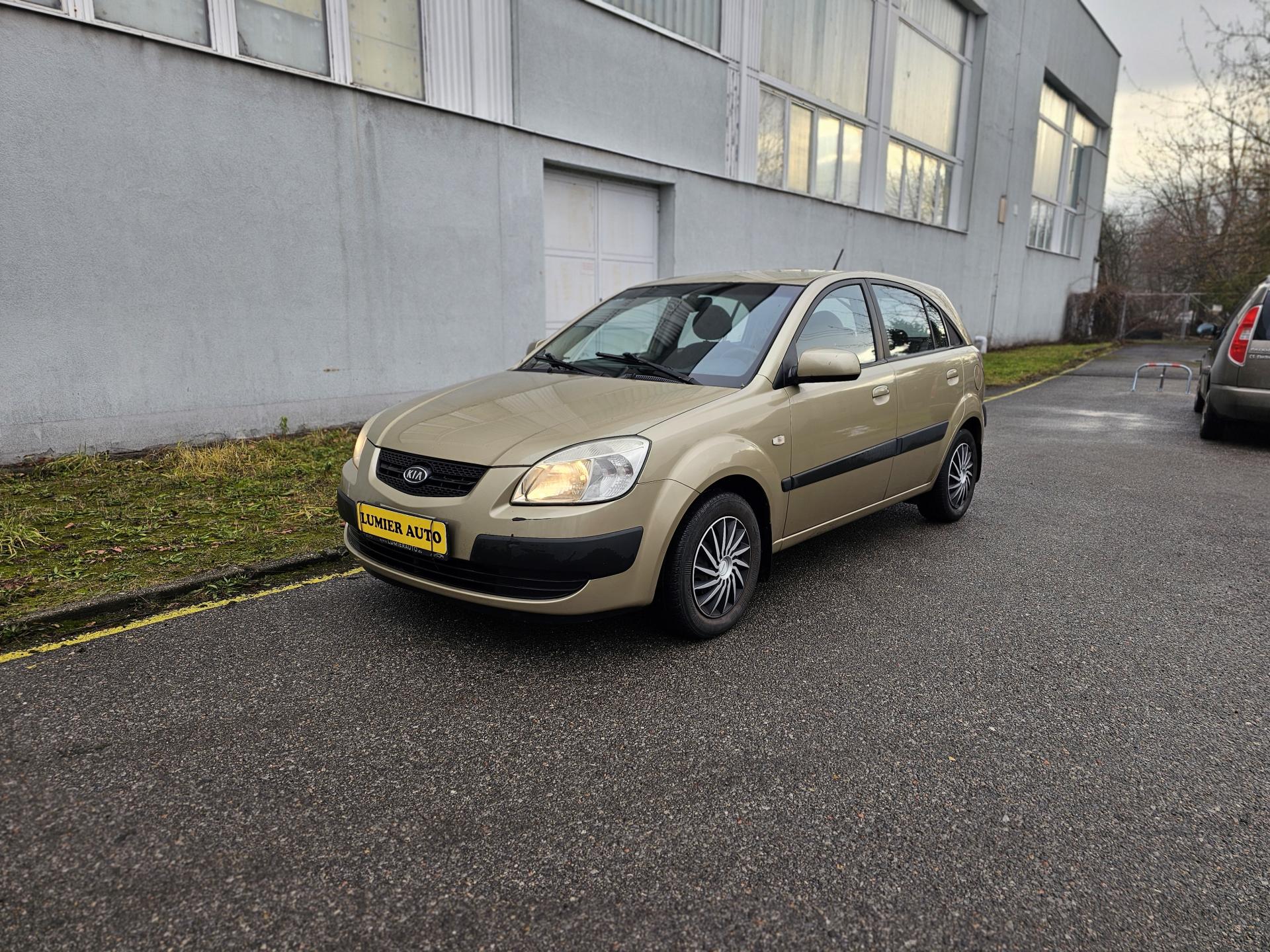 Kia Rio 1.4i, TAŽNÉ, KLIMA