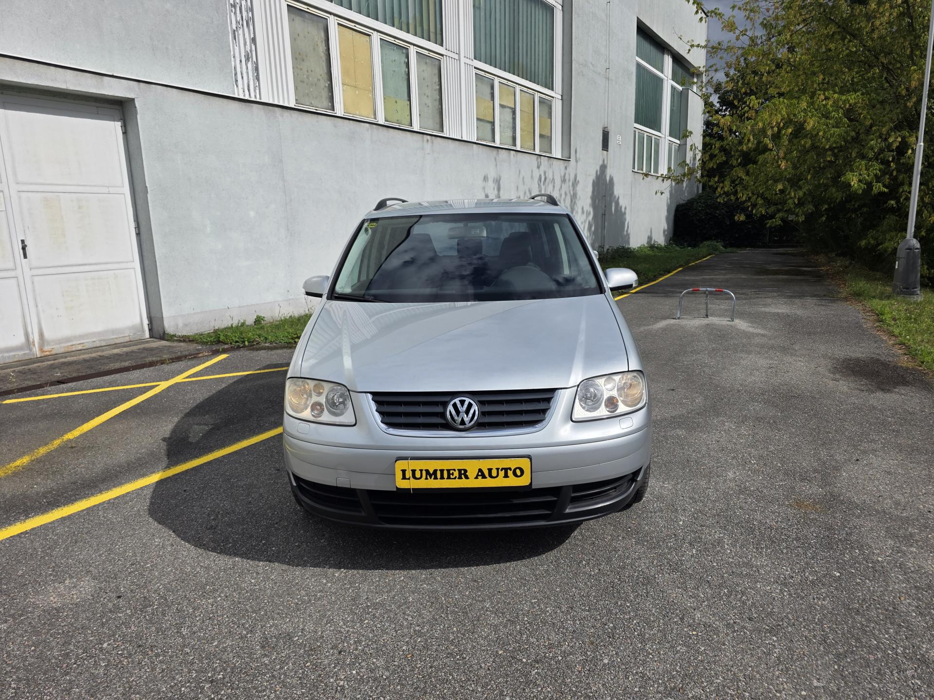 Volkswagen Touran 2.0i 85kw CNG Benzin