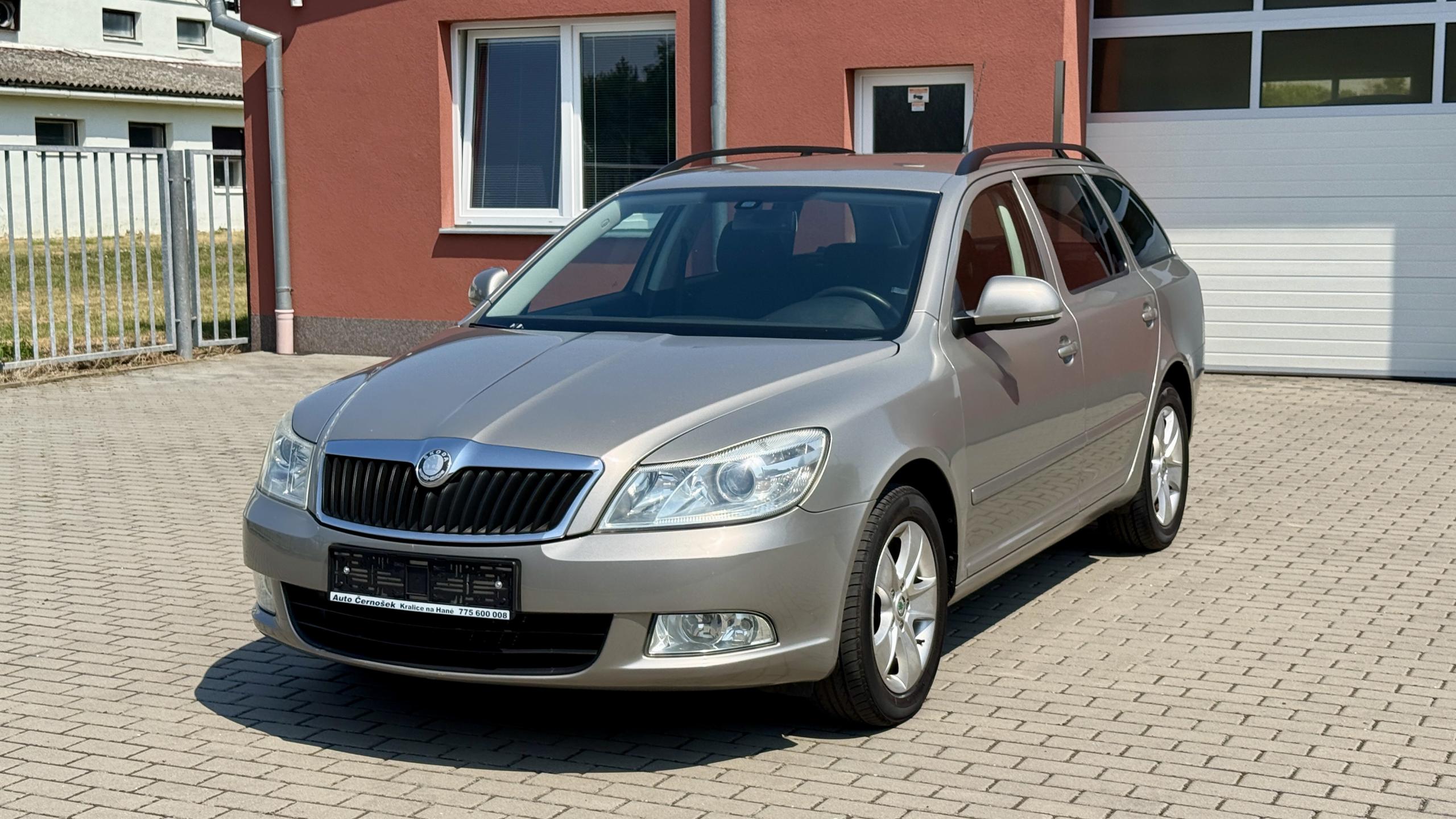 Škoda Octavia 1.6TDi*77kW*ELEGANCE*152TKM*1M